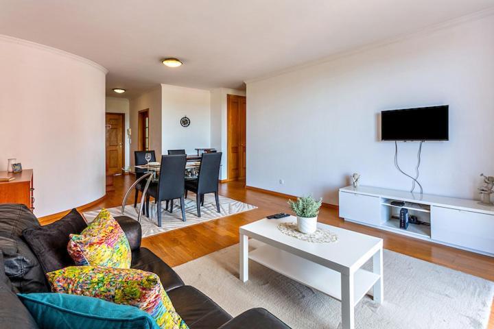 Mcr Funchal Apartment Екстериор снимка